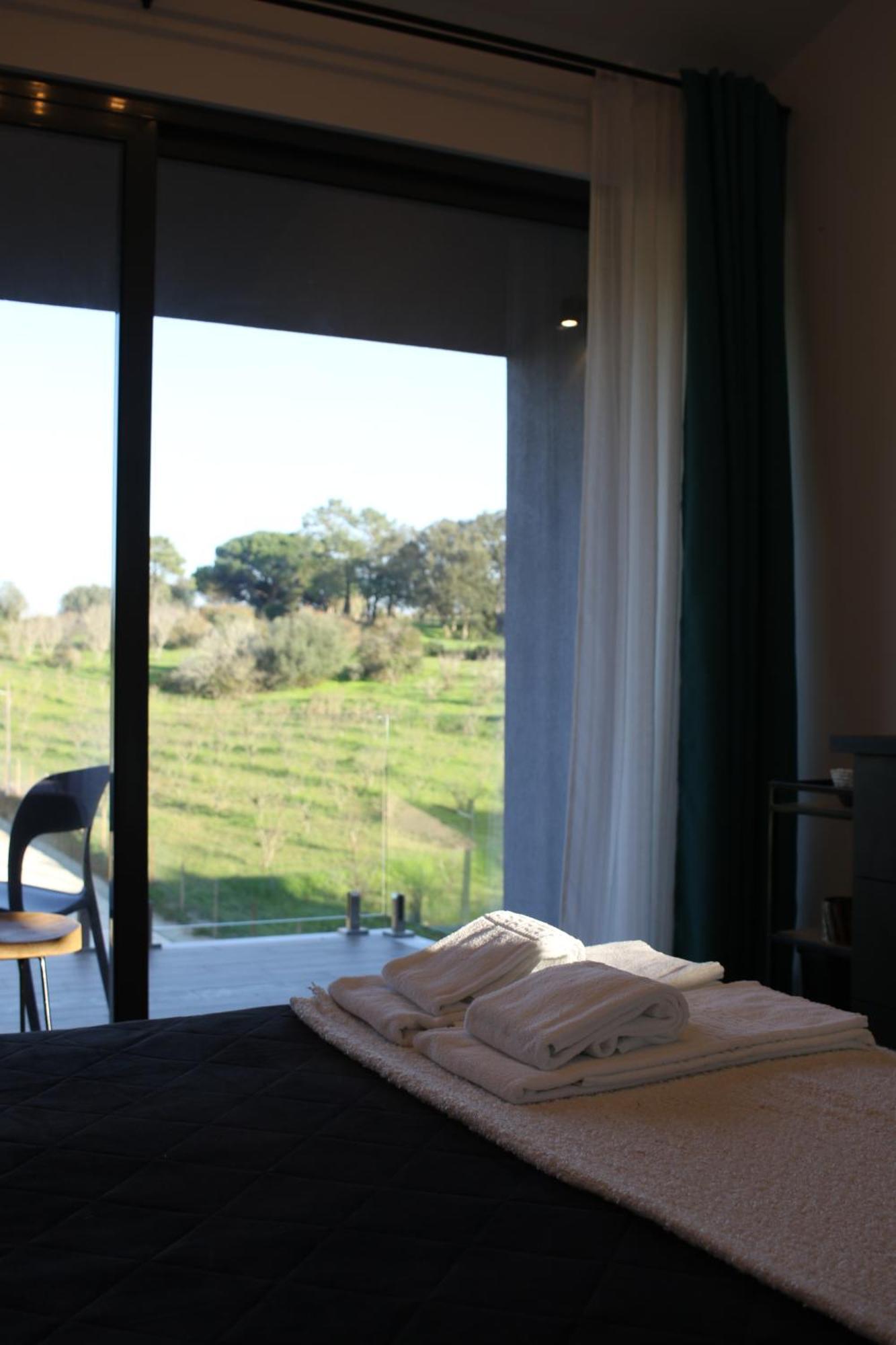 Zambujal Suites Sesimbra Bagian luar foto